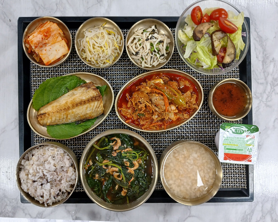 식사 2025년 10월 08일 식단 사진